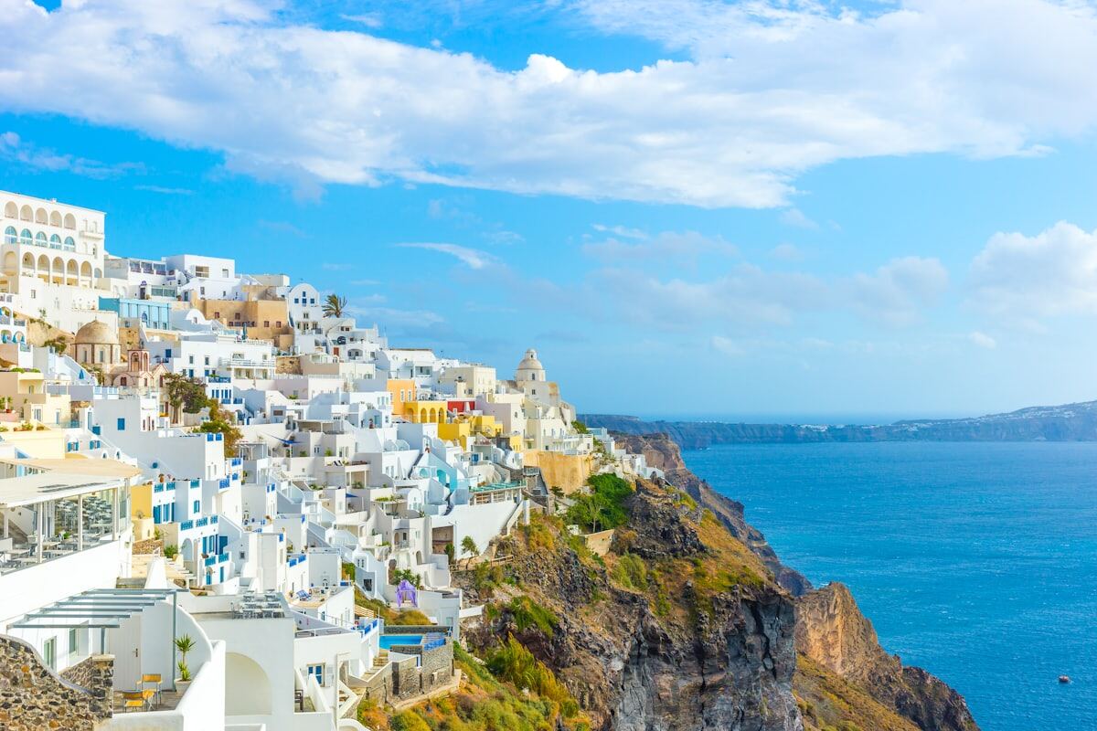 Fira caldera path